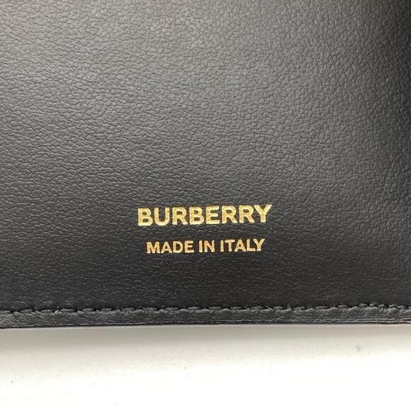 BURBERRY Black Leather Wallet - Picture 9 of 10